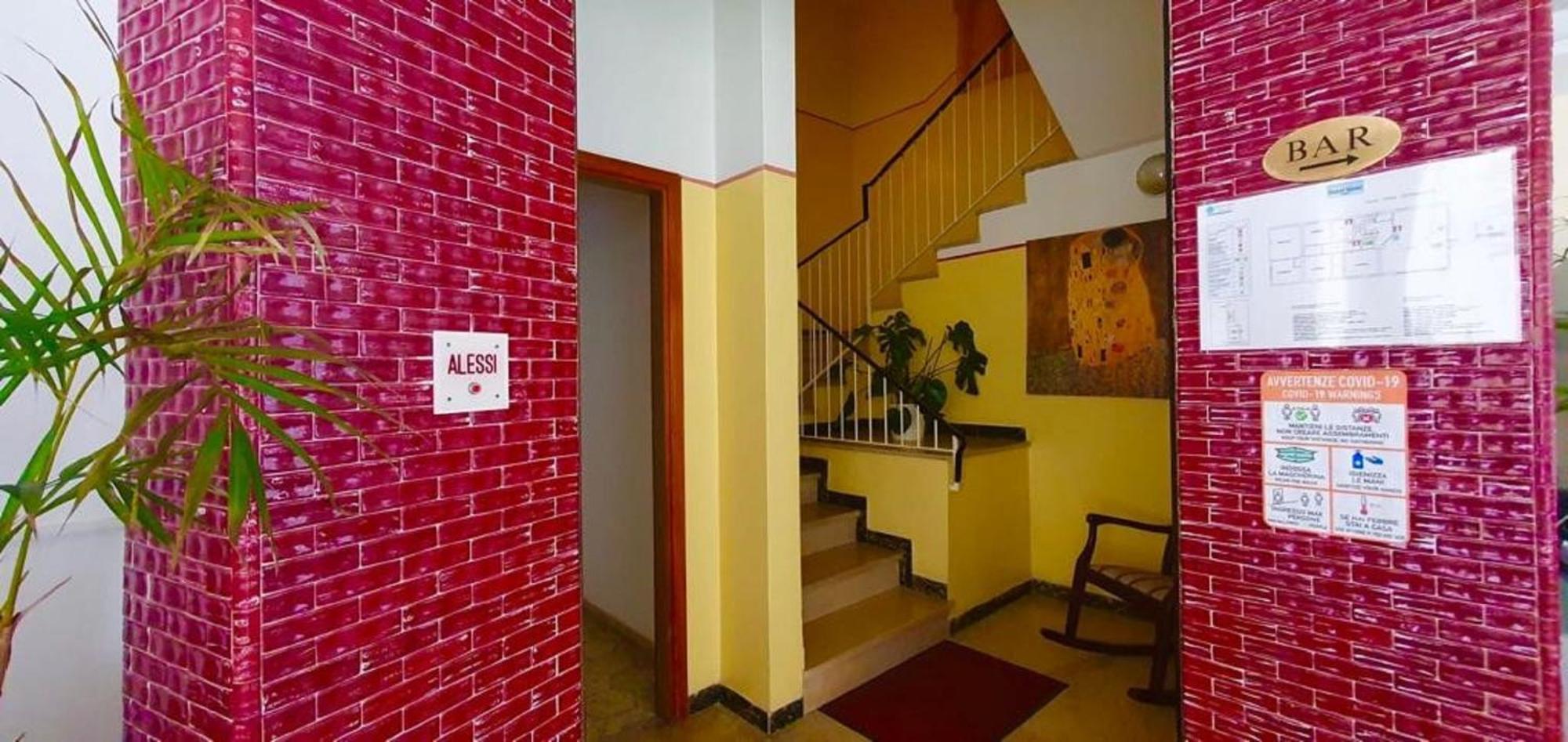 Hotel Alessi** 리미니 외부 사진