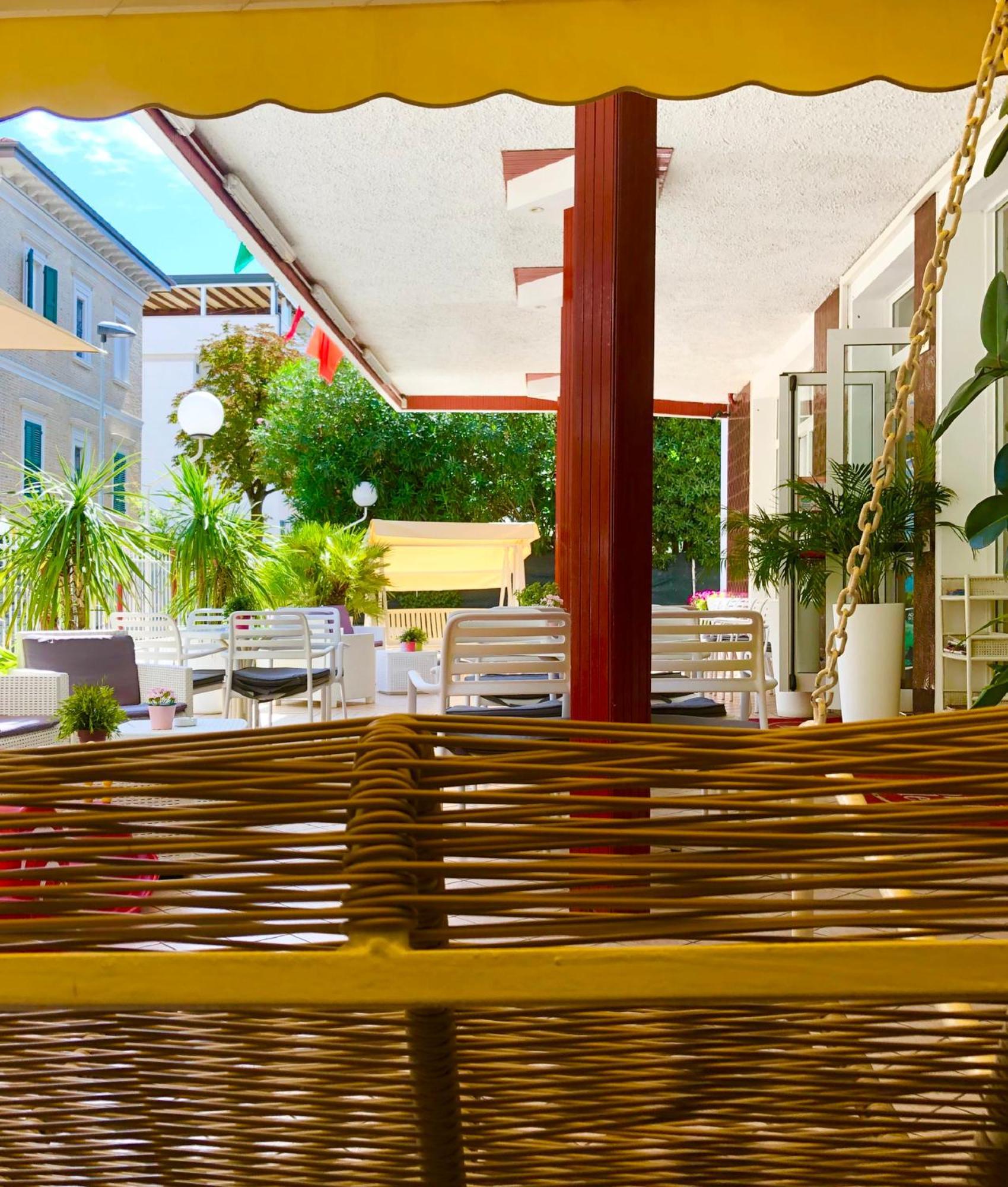 Hotel Alessi** 리미니 외부 사진